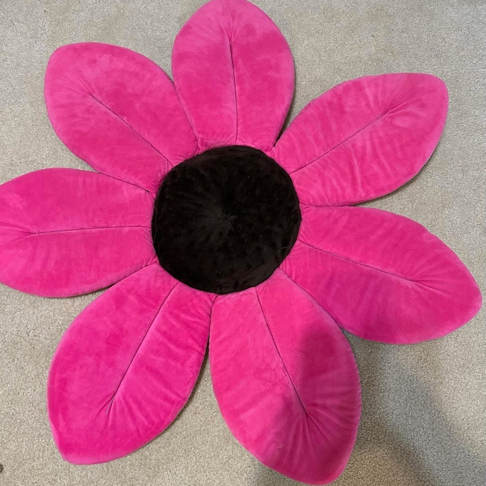 Pink Flower Shaped Blooming Baby Bath